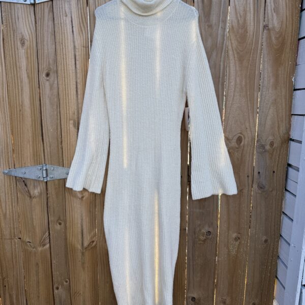 NEW JustFab Sweater Maxi Dress- Size XL
